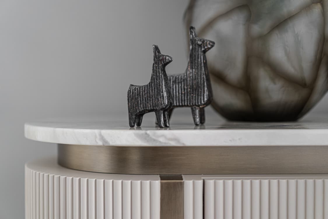 Barsha one — Gallery
