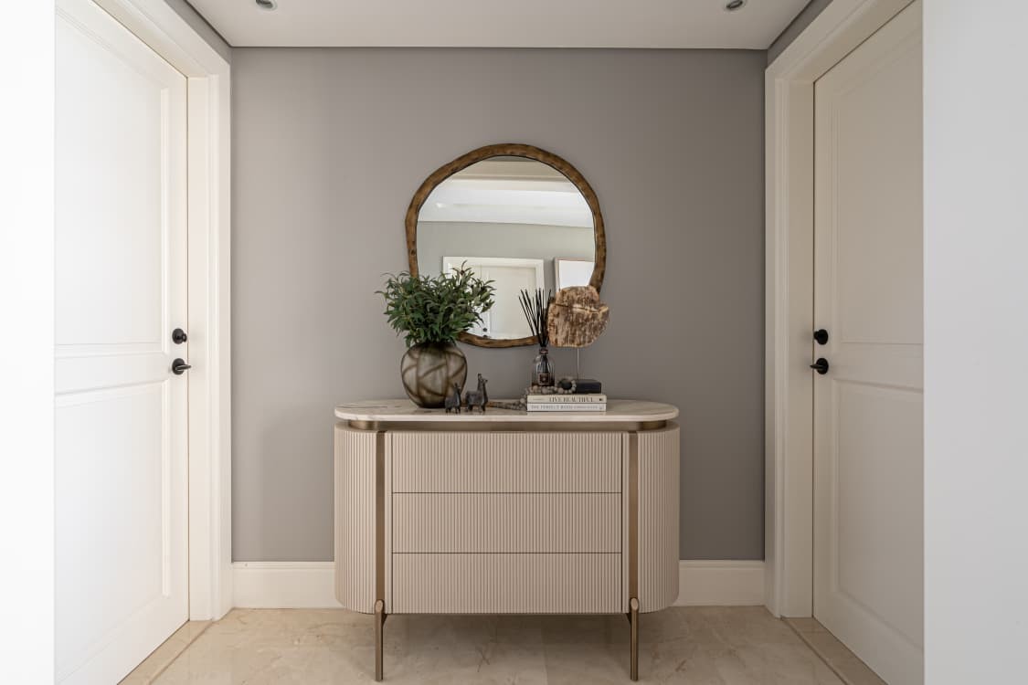 Barsha one — Gallery